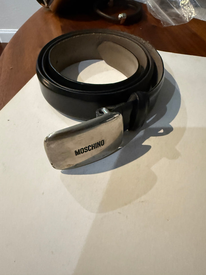 Moschino belt