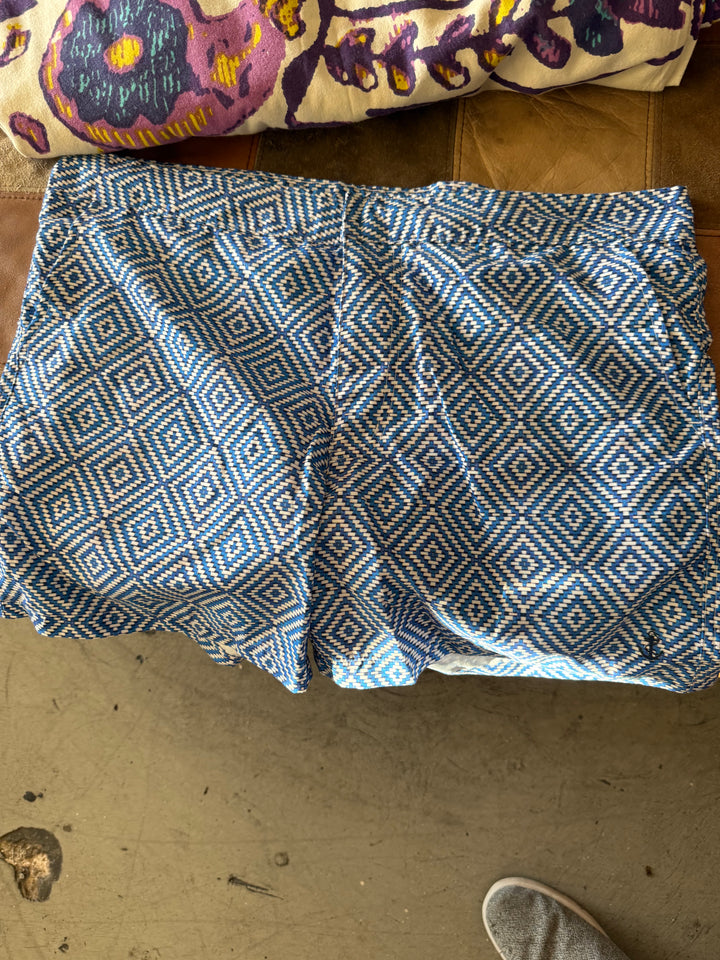 Lg Men’s shorts