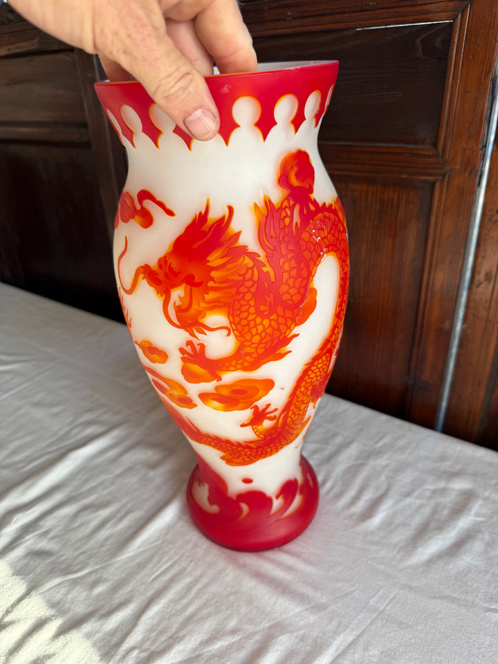 Galle Orange dragon base