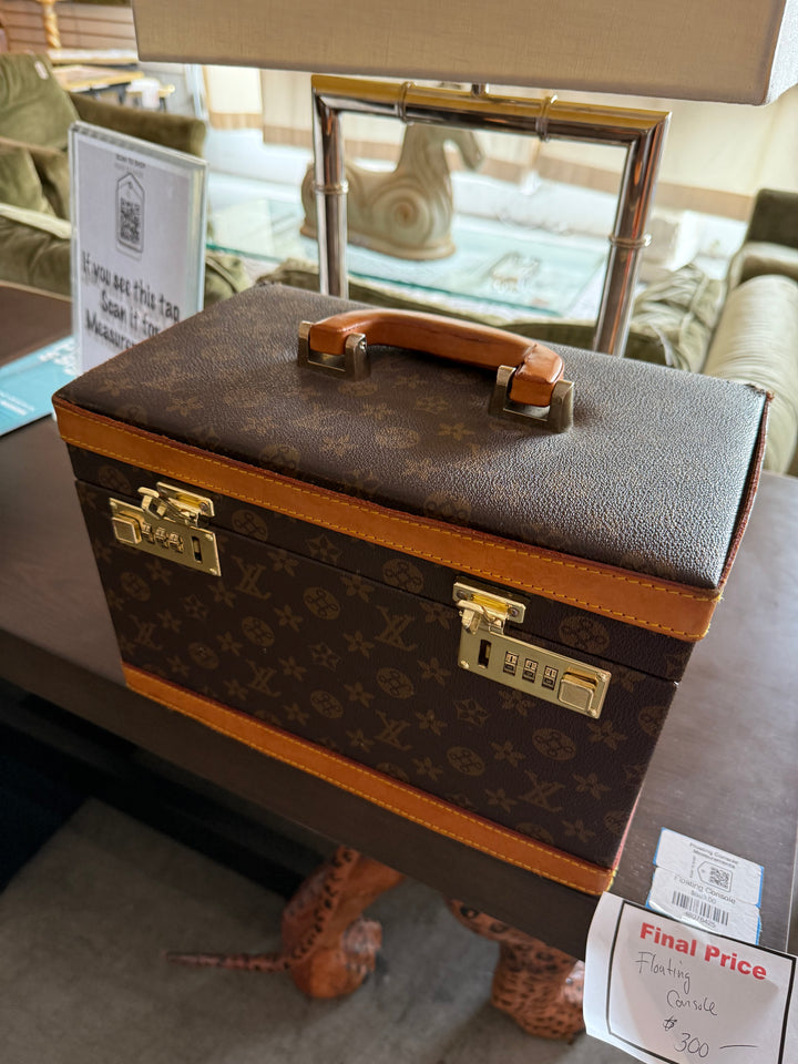 Faux LV makeup case as is