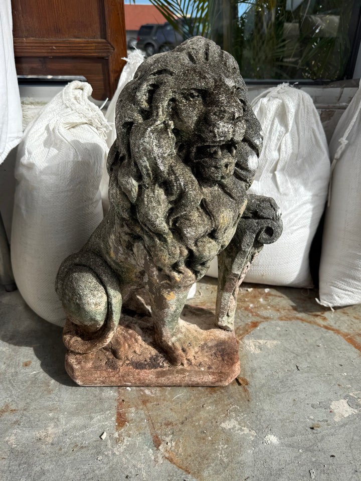 Concrete lion with sword