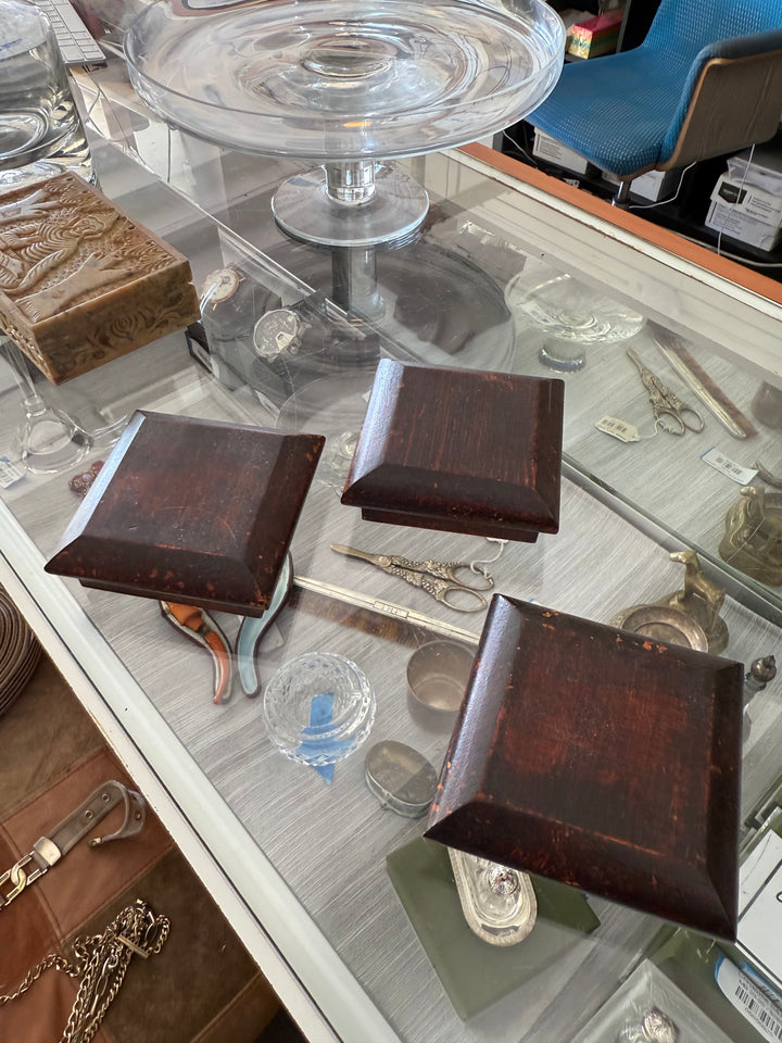 Miniature wood box