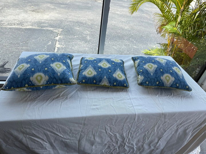 Set/3 Ikat pillows