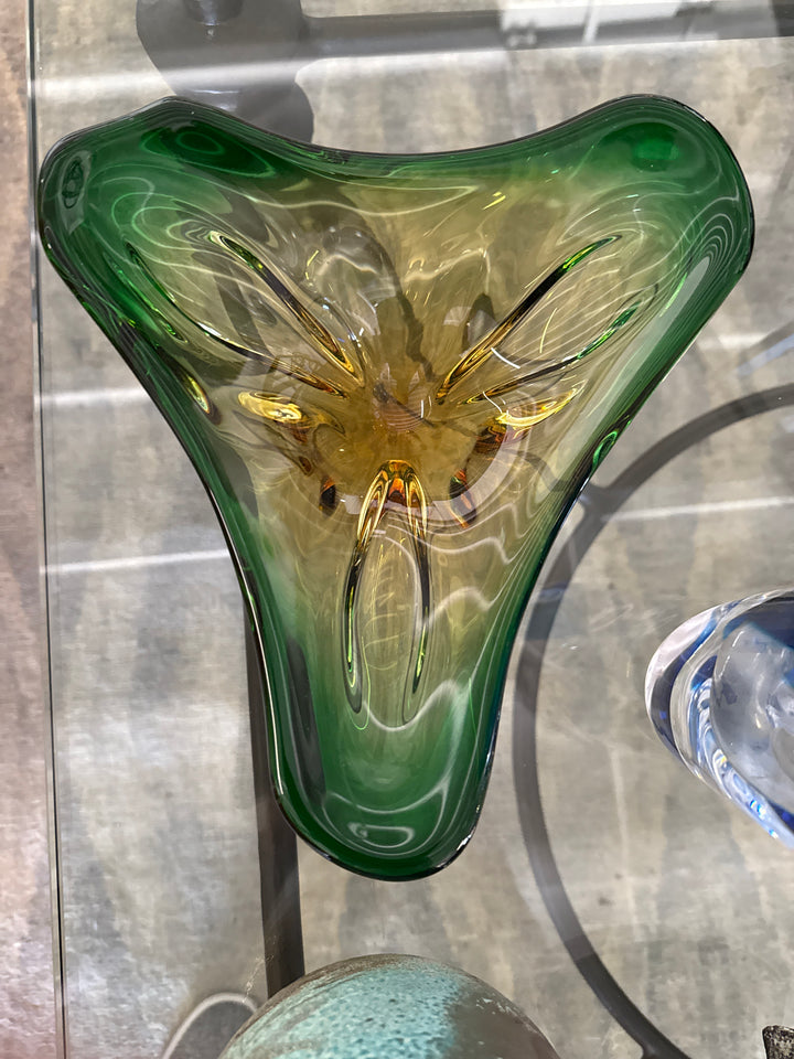 Triangle crystal bowl