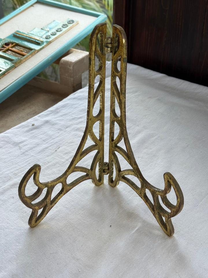 Brass picture table easel