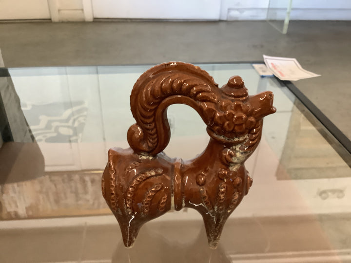 Vintage small animal sculpture