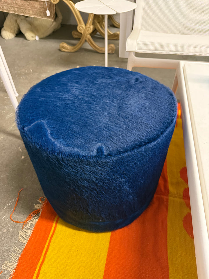 Blue fur round ottoman