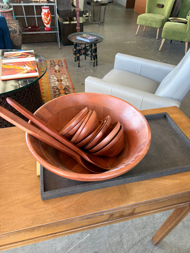 11pc Wood bowl set
