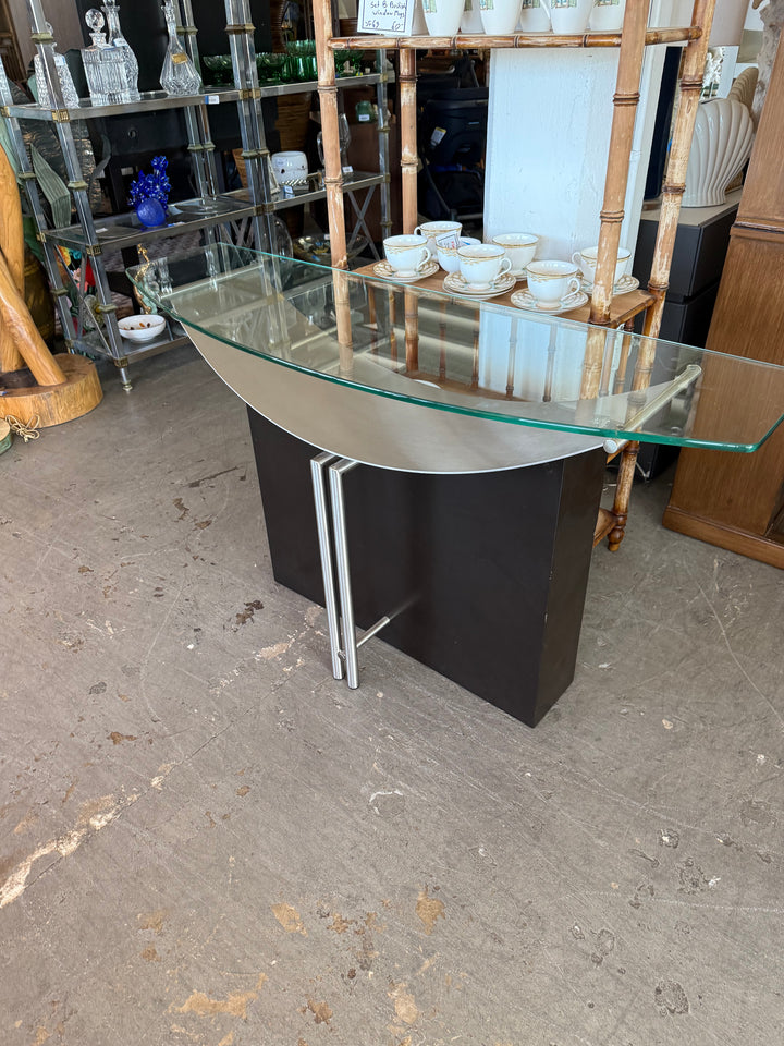 Modern Steel console