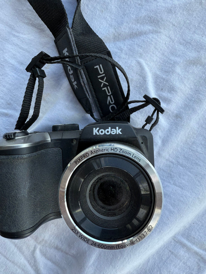 Camera Kodiak or Nikon