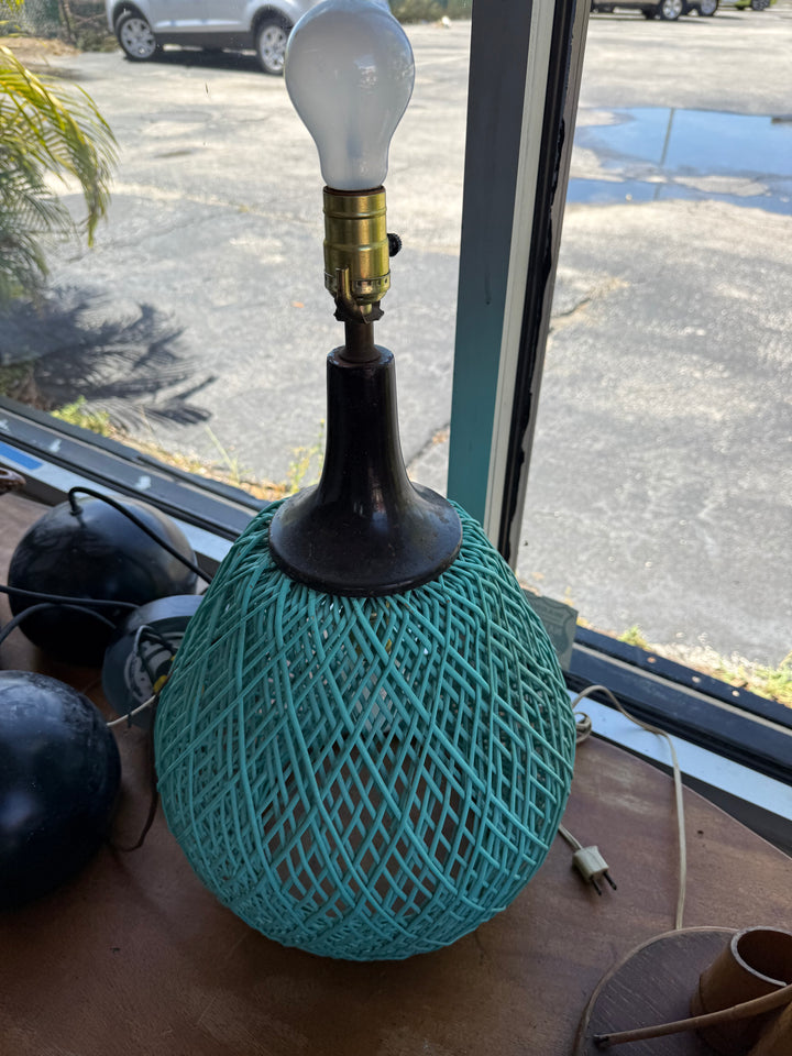 Spun fiber vintage table lamp