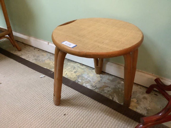 Retro Rattan side table with hairpin legs