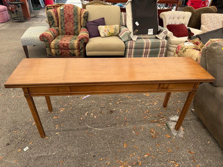 Drexel? Expanding console/buffet table
