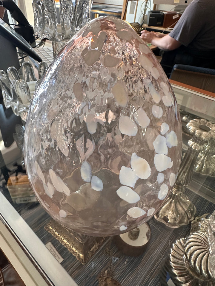 Spotted egg glass
