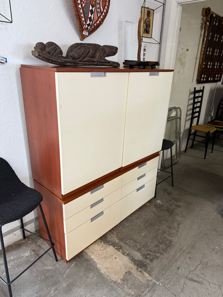 Modern storage system