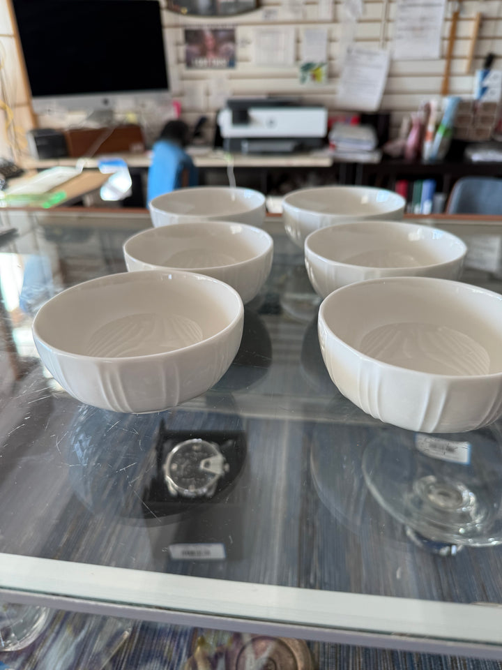 Set/6 sm white bowls
