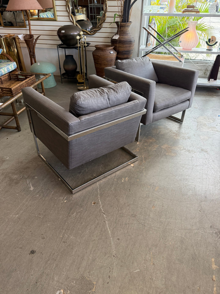 Pr Chrome cantilevered arm chairs