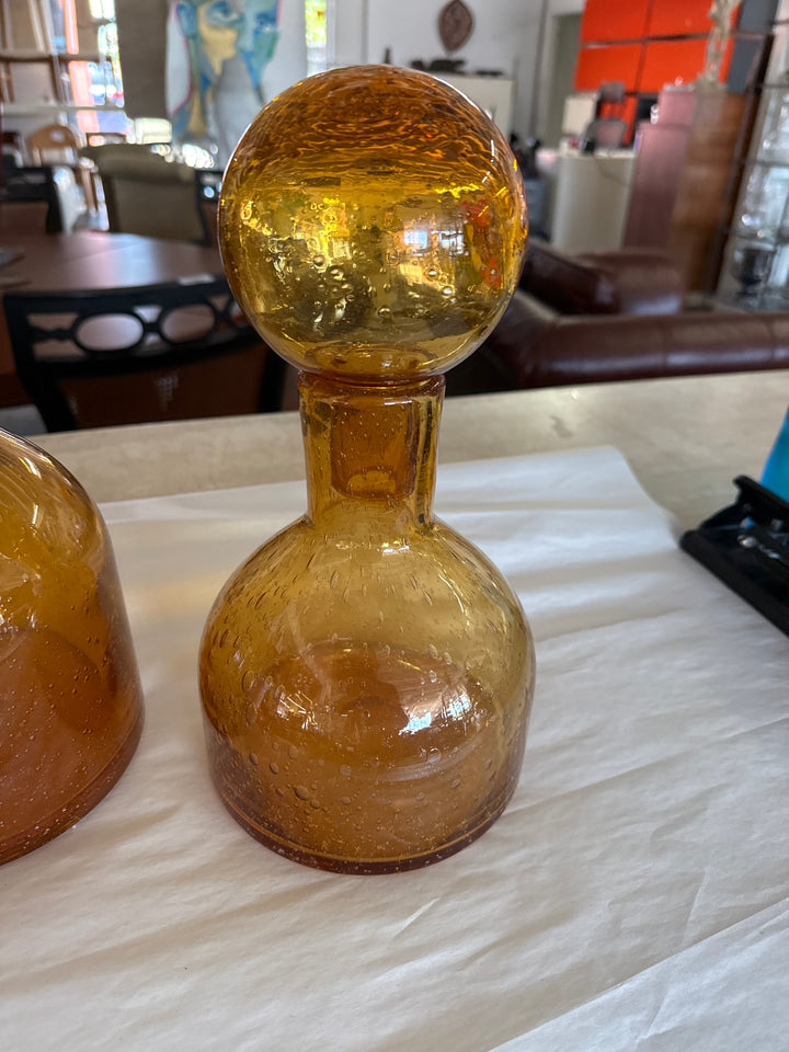 Med Amber Blenko? Jar with stopper