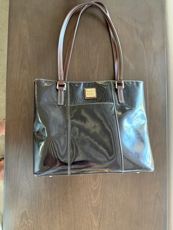 Dooney & Bourke leather purse