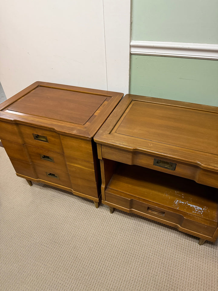 Pr John Widdcomb  nightstands