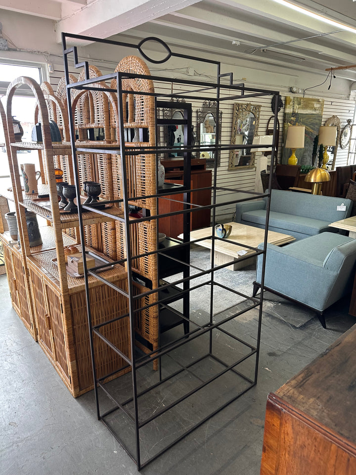 Modern welded etagere