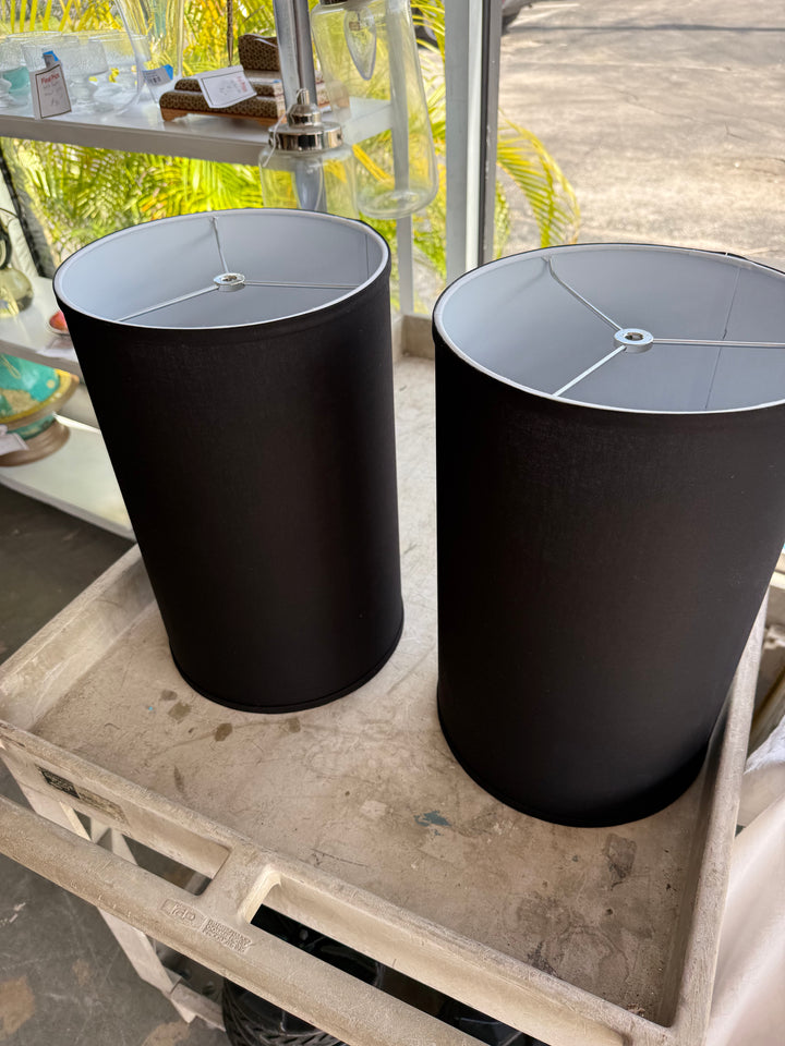 Pr Cylinder Blk shades