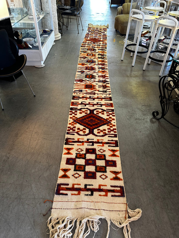 Large runner/tapestry