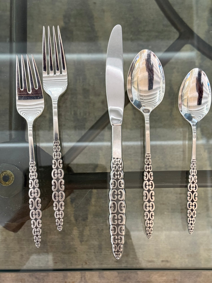 Lyon Romanesque silverware 38pc