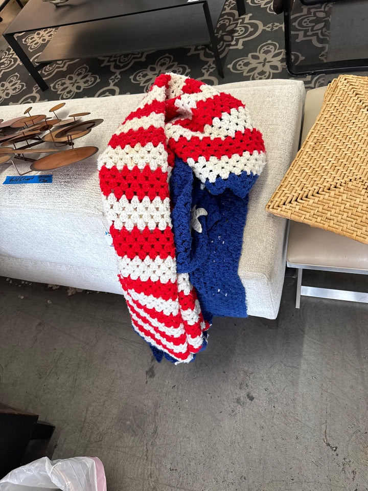 Stars and Stripes knit blanket