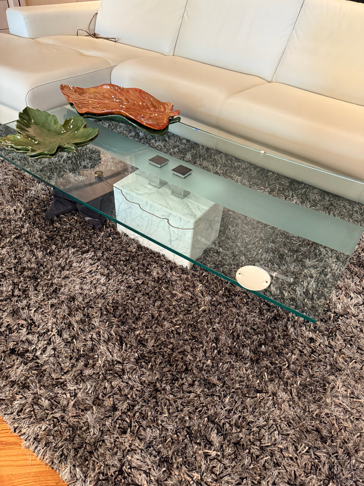Floating marble Coffeetable
