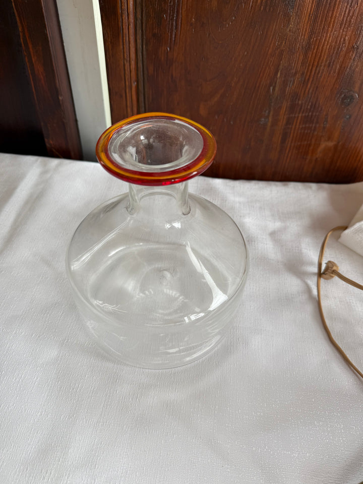 Decanter? Bottle with swirl color edge