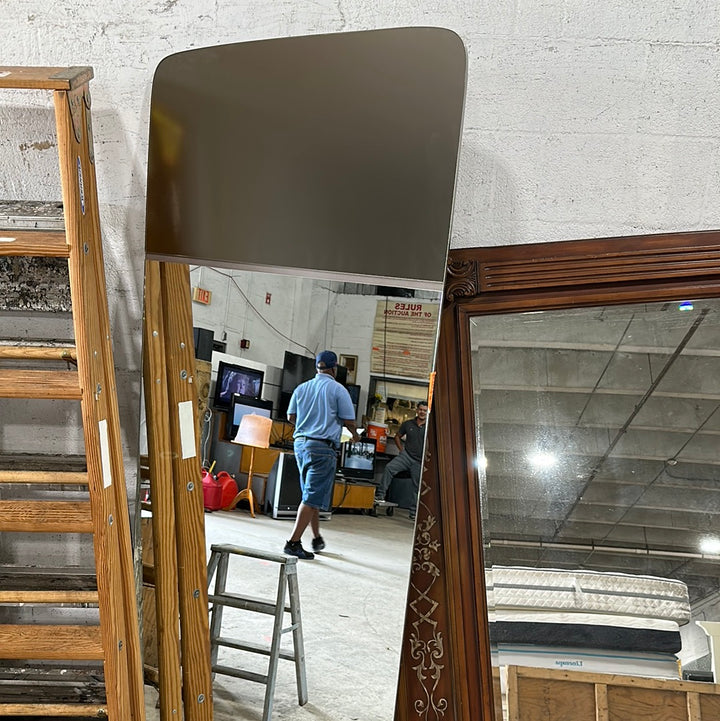 Modern mirror