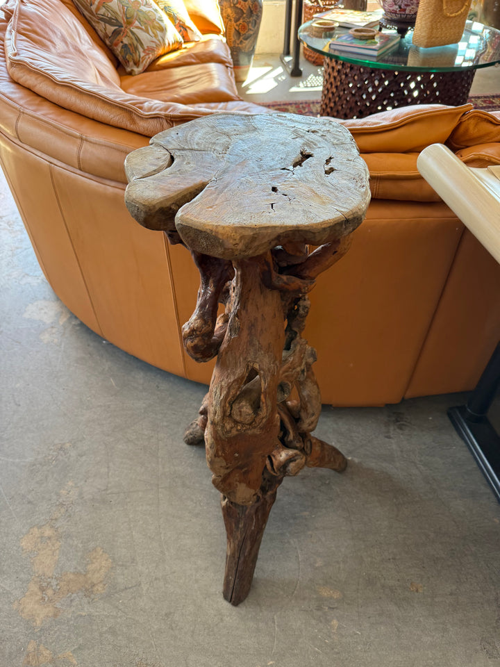 Live edge root pedestal