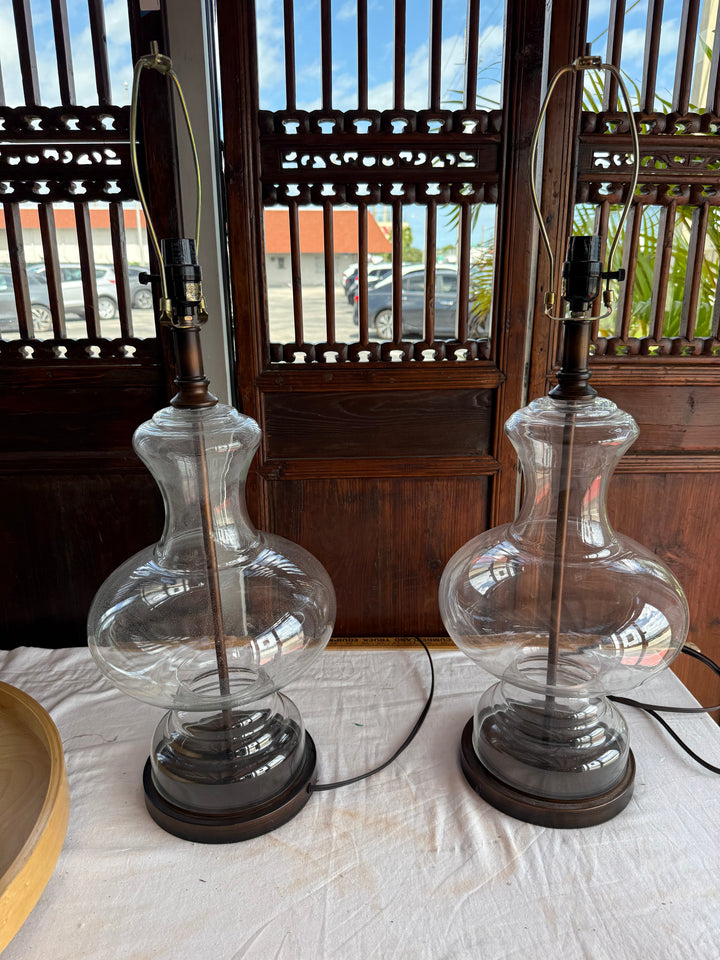 Pr Hourglass lamps