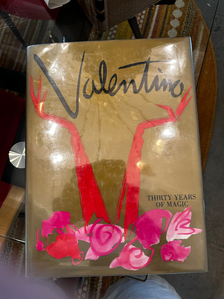 Valentino Book