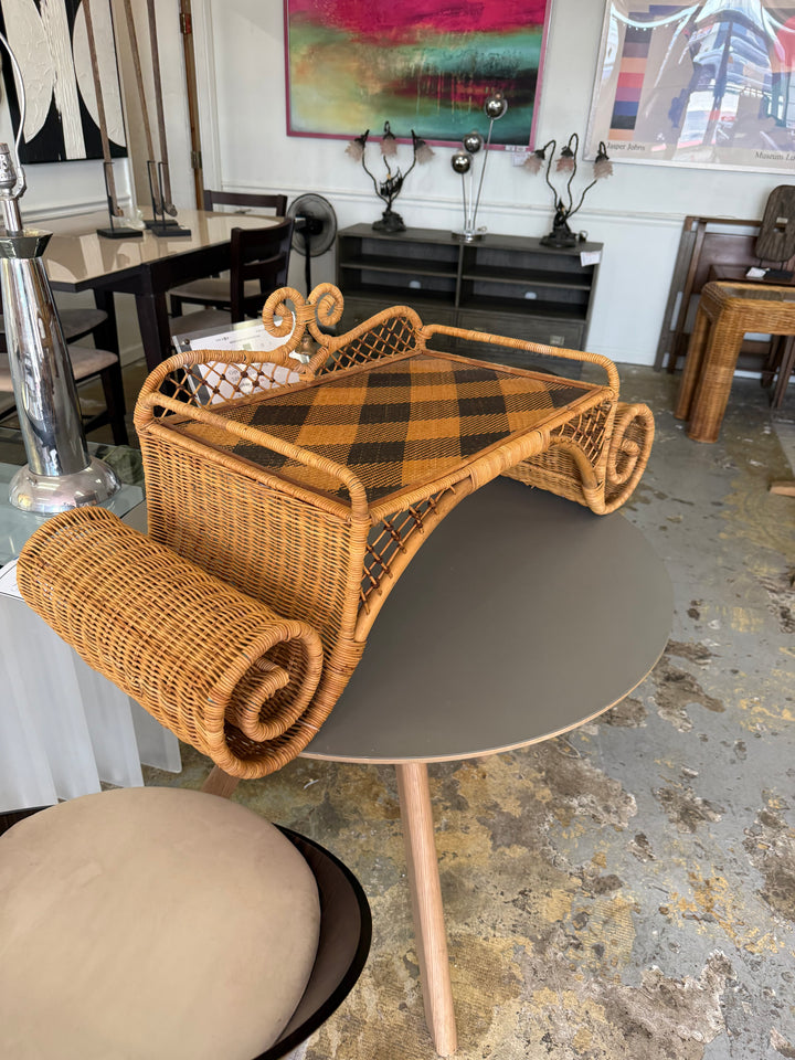 Amazing curve wicker bed tray