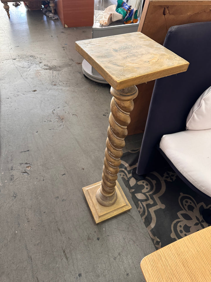 Florentine twisted barley pedestal