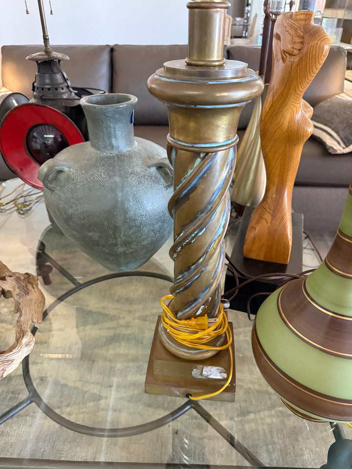 Brass twist table lamp