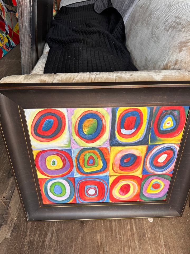 Colorful circle art