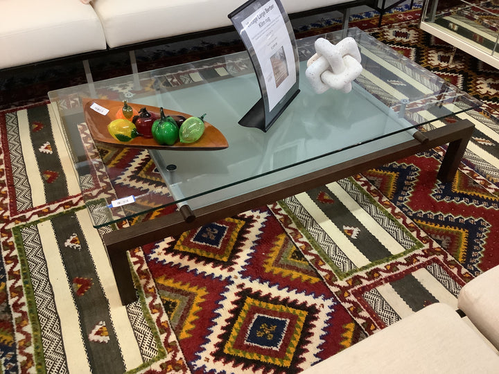 Modern wood and glass Coffeetable