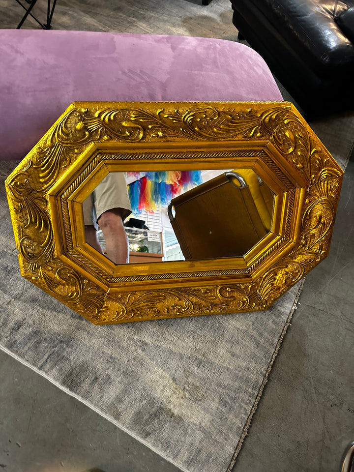 Gilt gold mirror