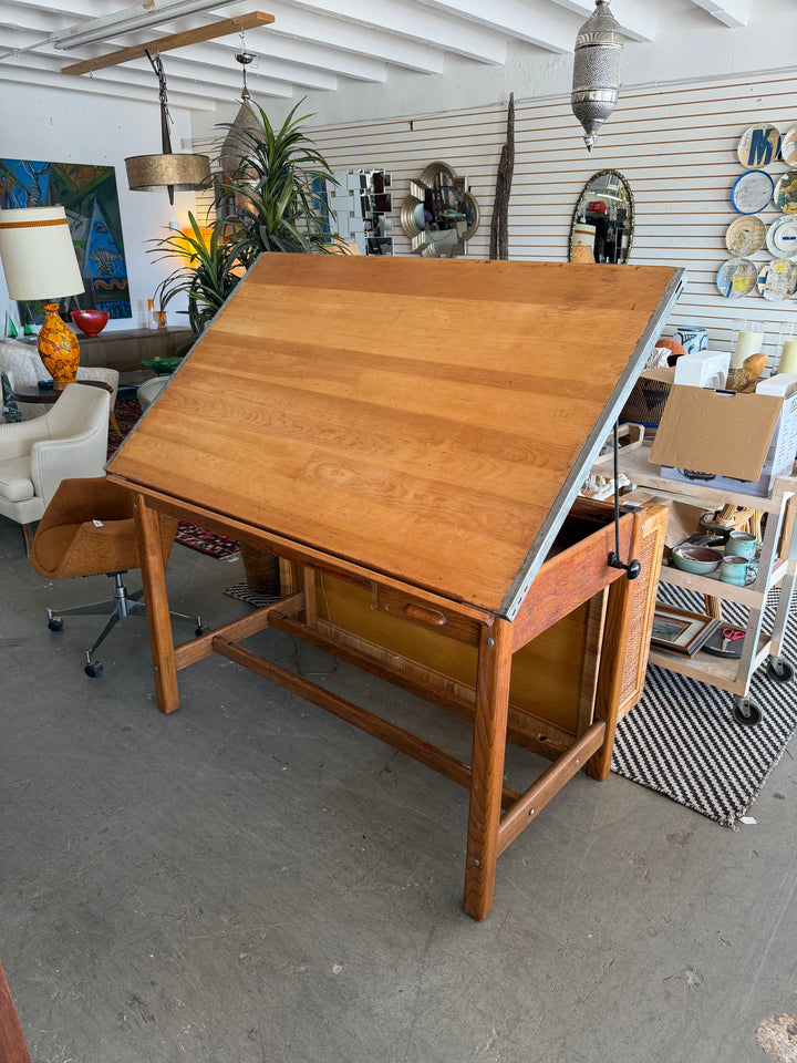 Jasper Kane Vintage Furniture Decor