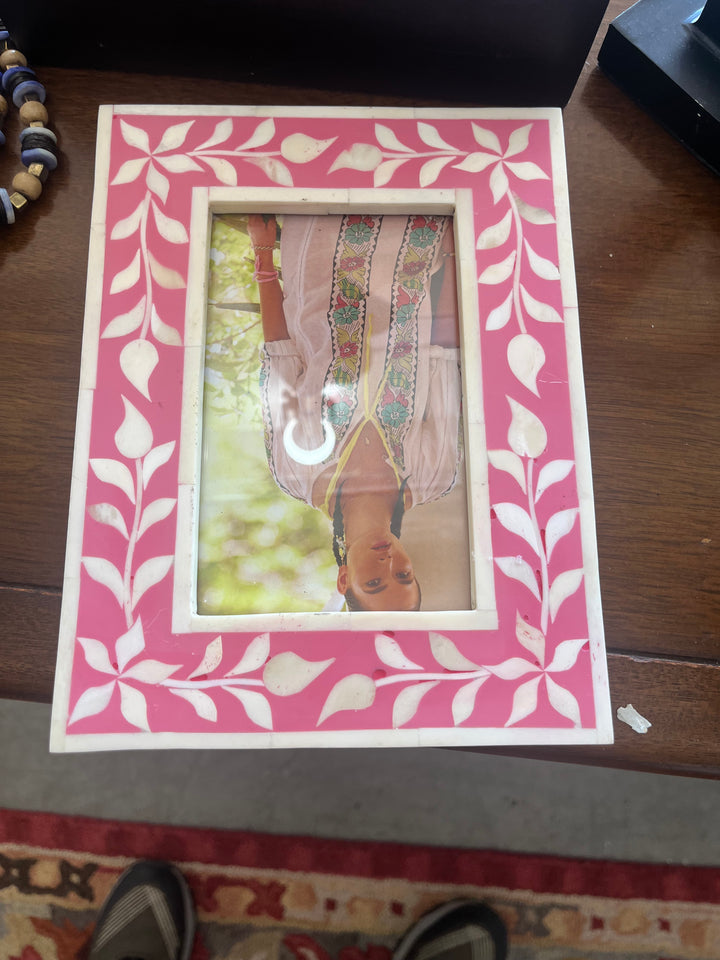 Pink & Wht. Picture frame