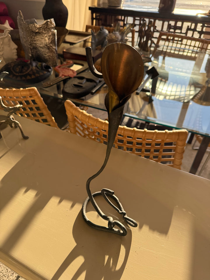 Free standing bronze lily CS