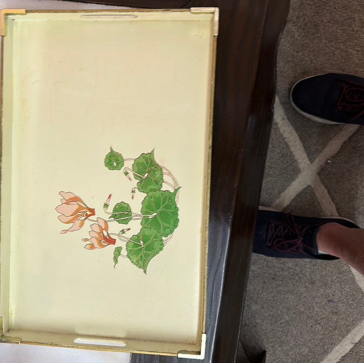Metal tray