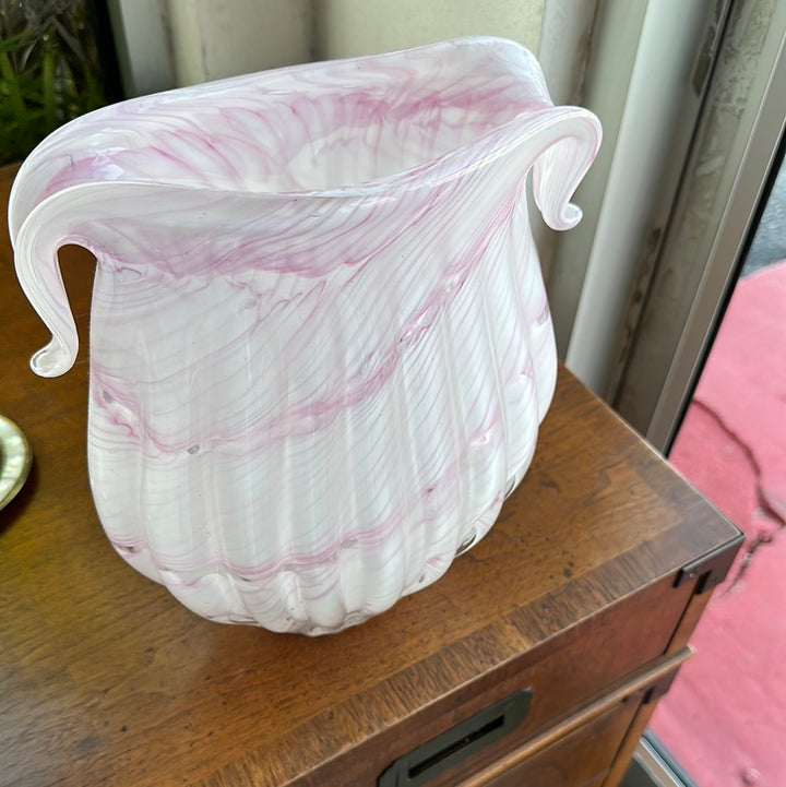 Swirl pink vase