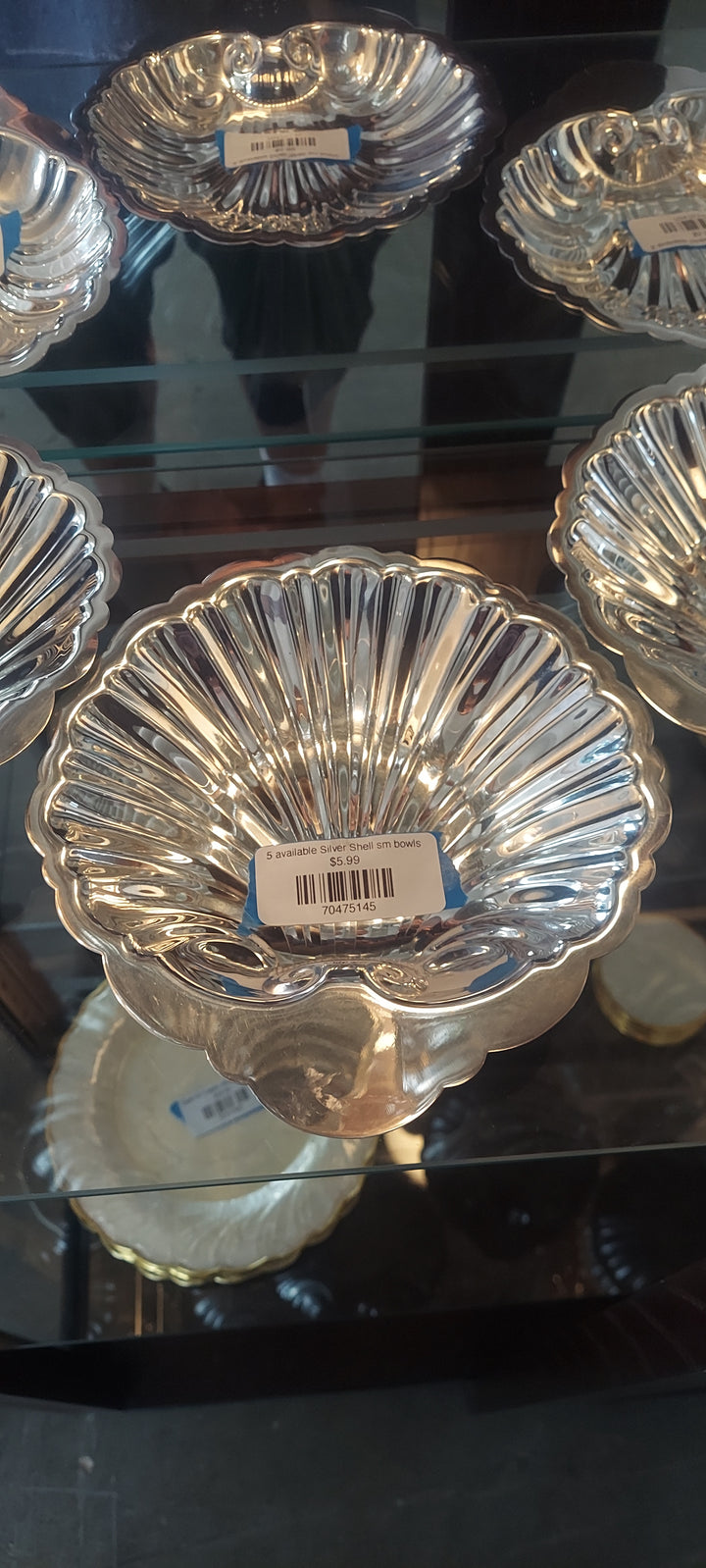 5 available Silver Shell sm bowls