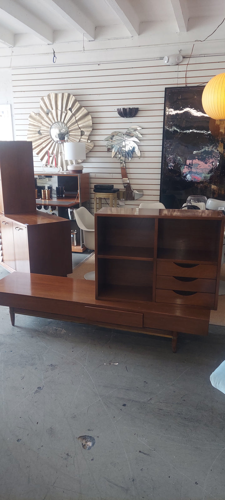 MCM Drop Down bar/shelf