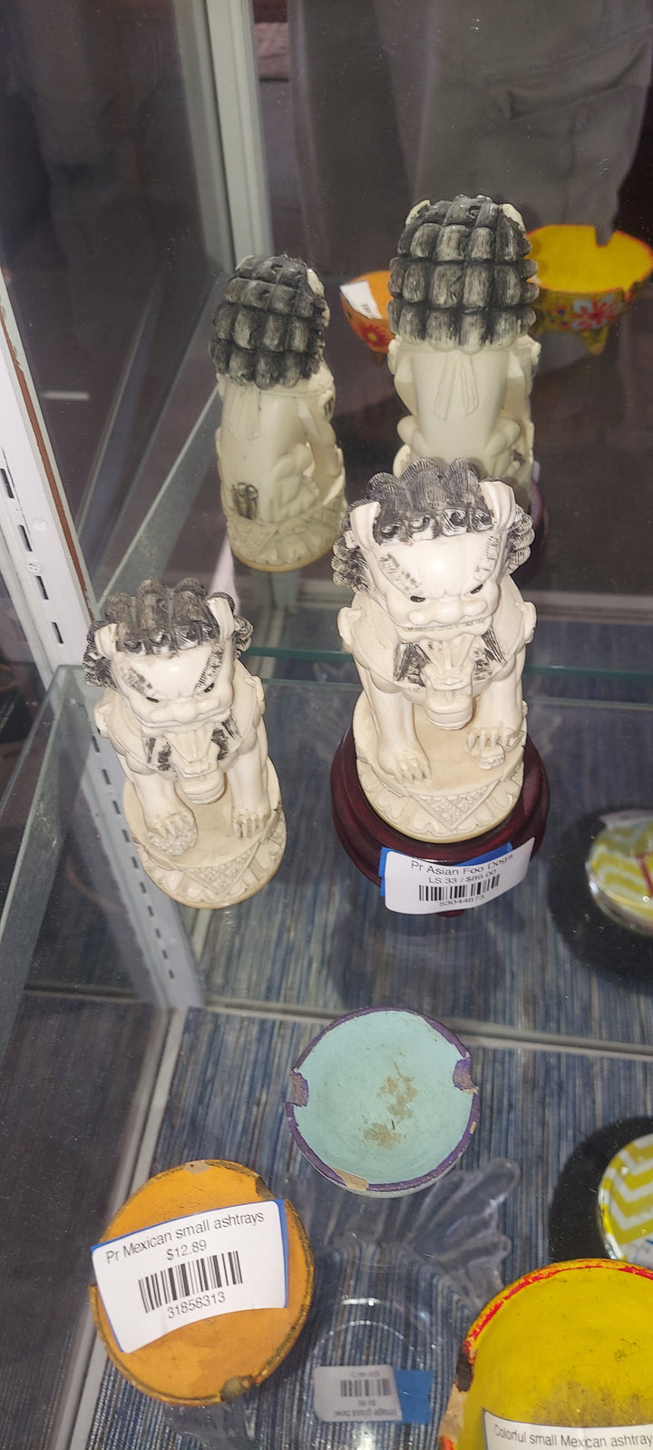 Pr Asian Foo Dogs