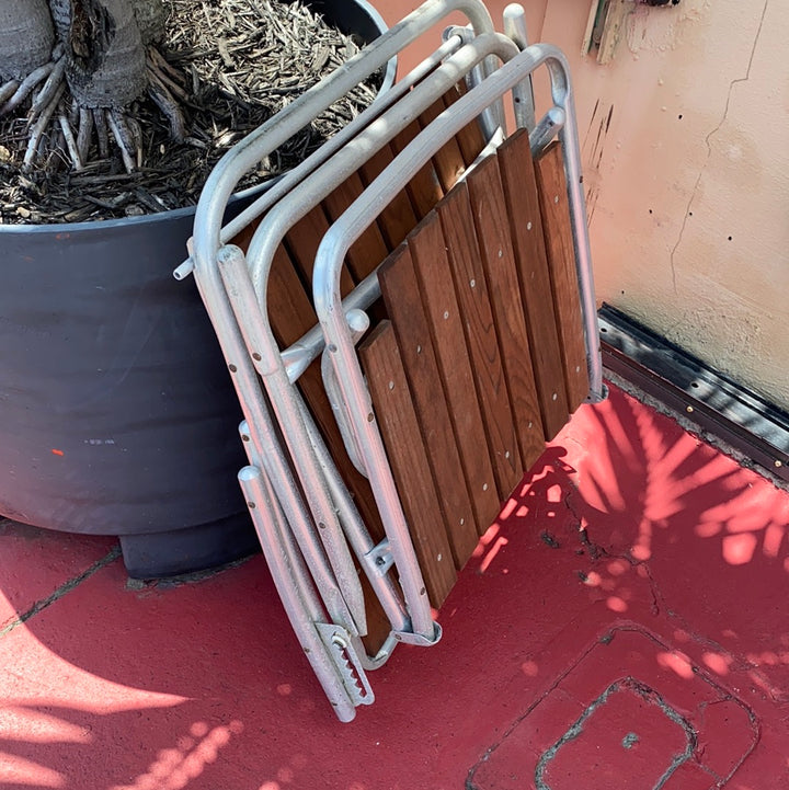 Vintage wood lounger